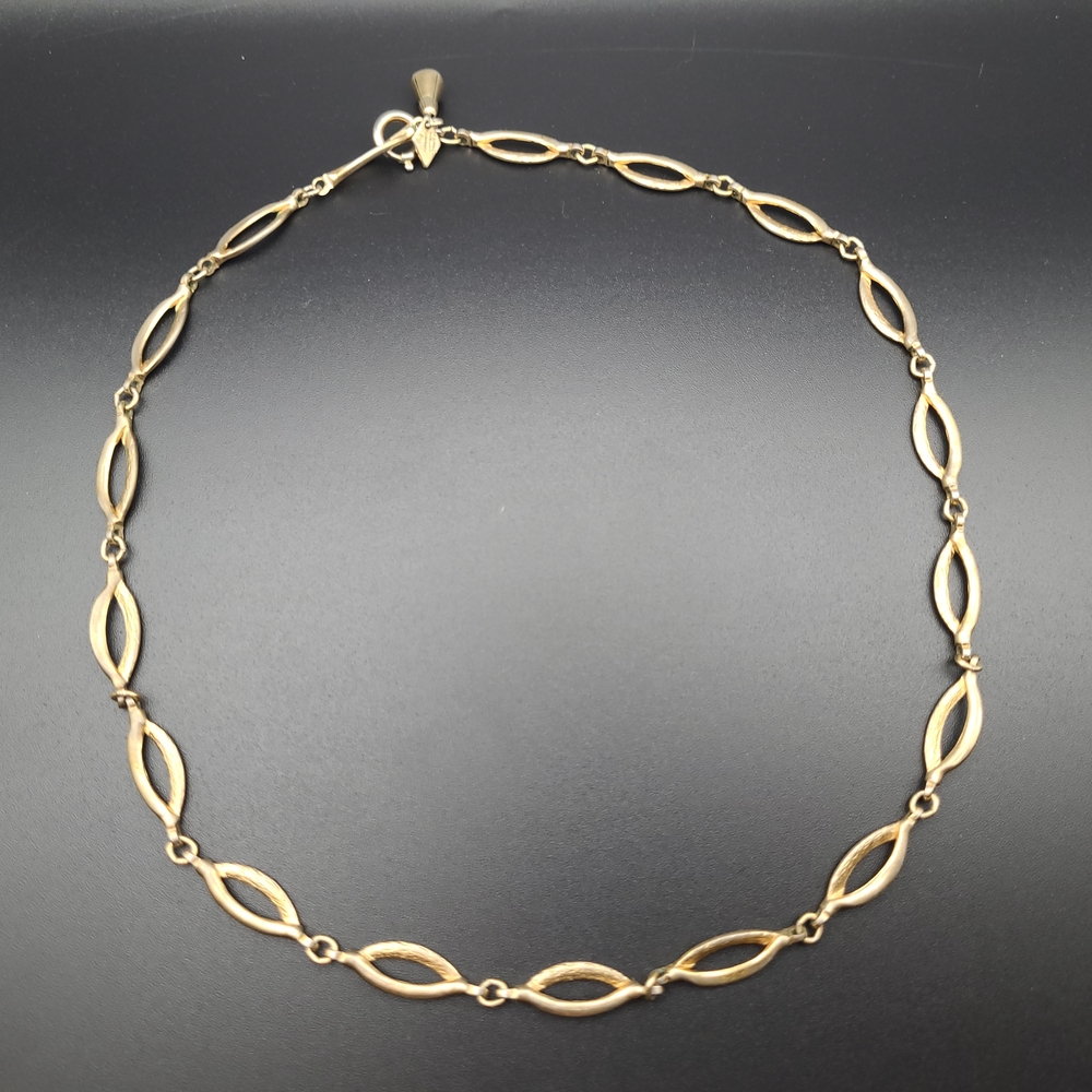 Sarah Coventry Vintage Gold Tone Chain Necklace